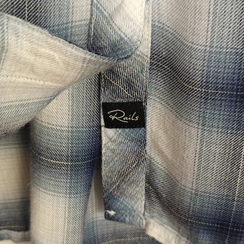 Rails Flannel Shadow Plaid Button Front Shirt Siz… - image 4
